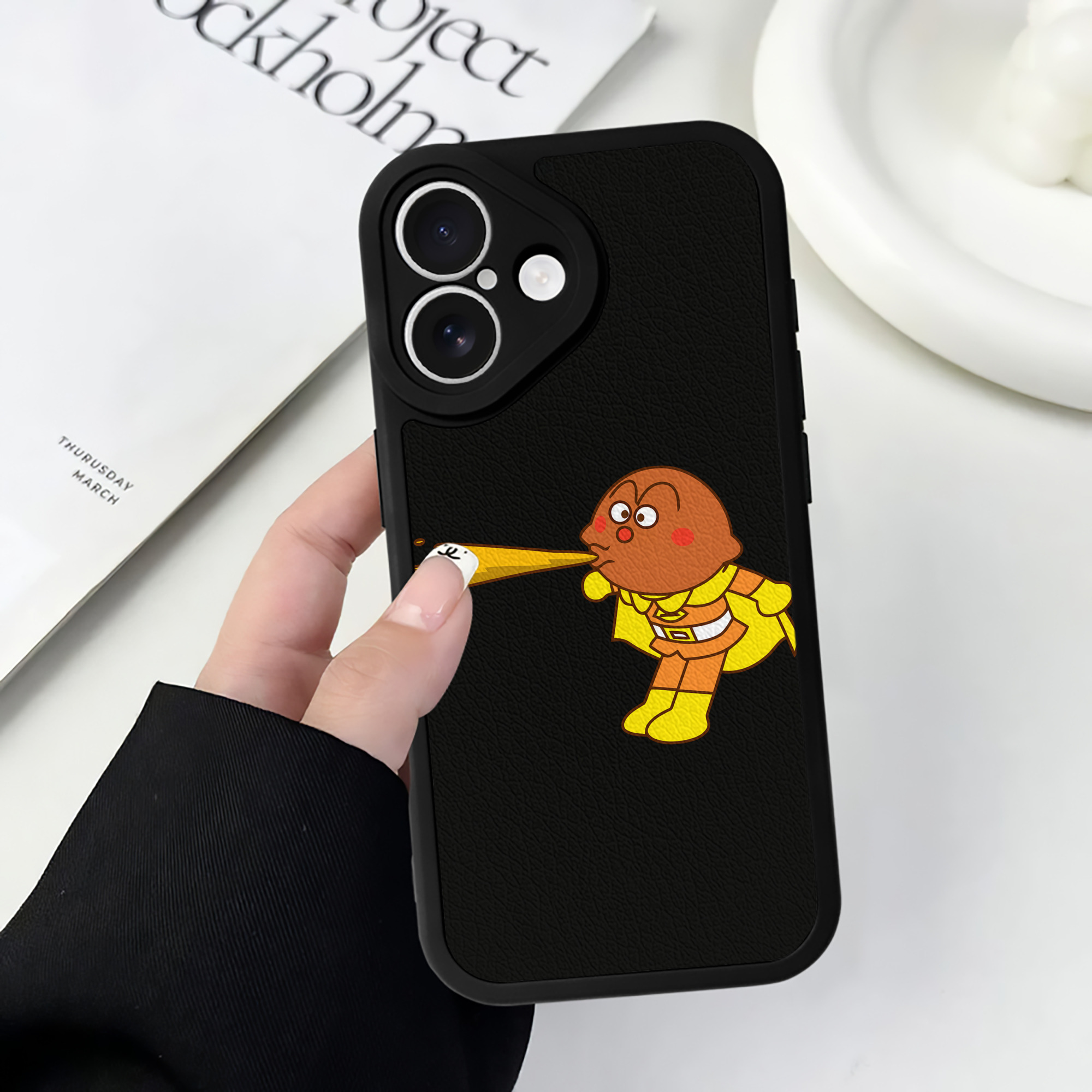 （画像用） アンパンマン Anpanman 【iPhone 16シリーズ対応】シリコンスマホケース（レザー調） 材質：シリコン